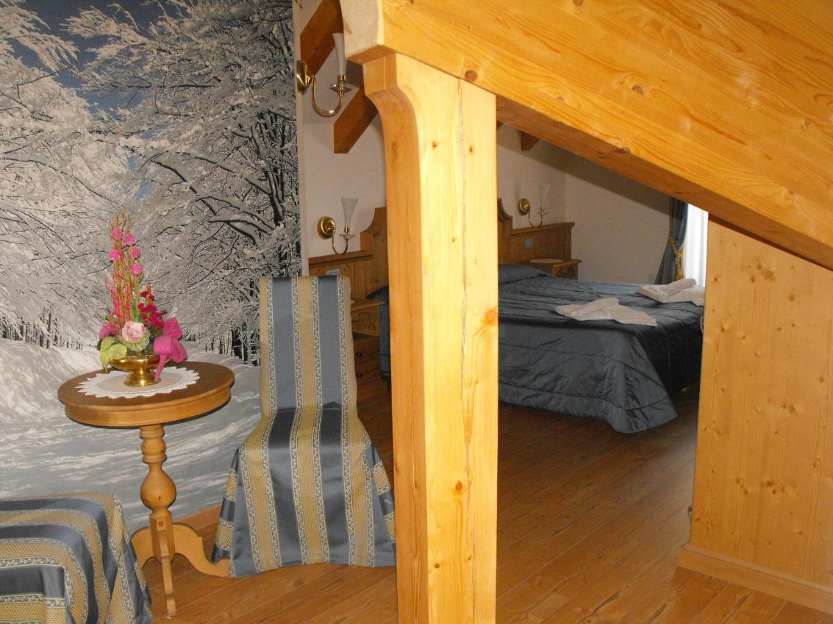 Hotel Sass Maor Fiera Di Primiero Luaran gambar