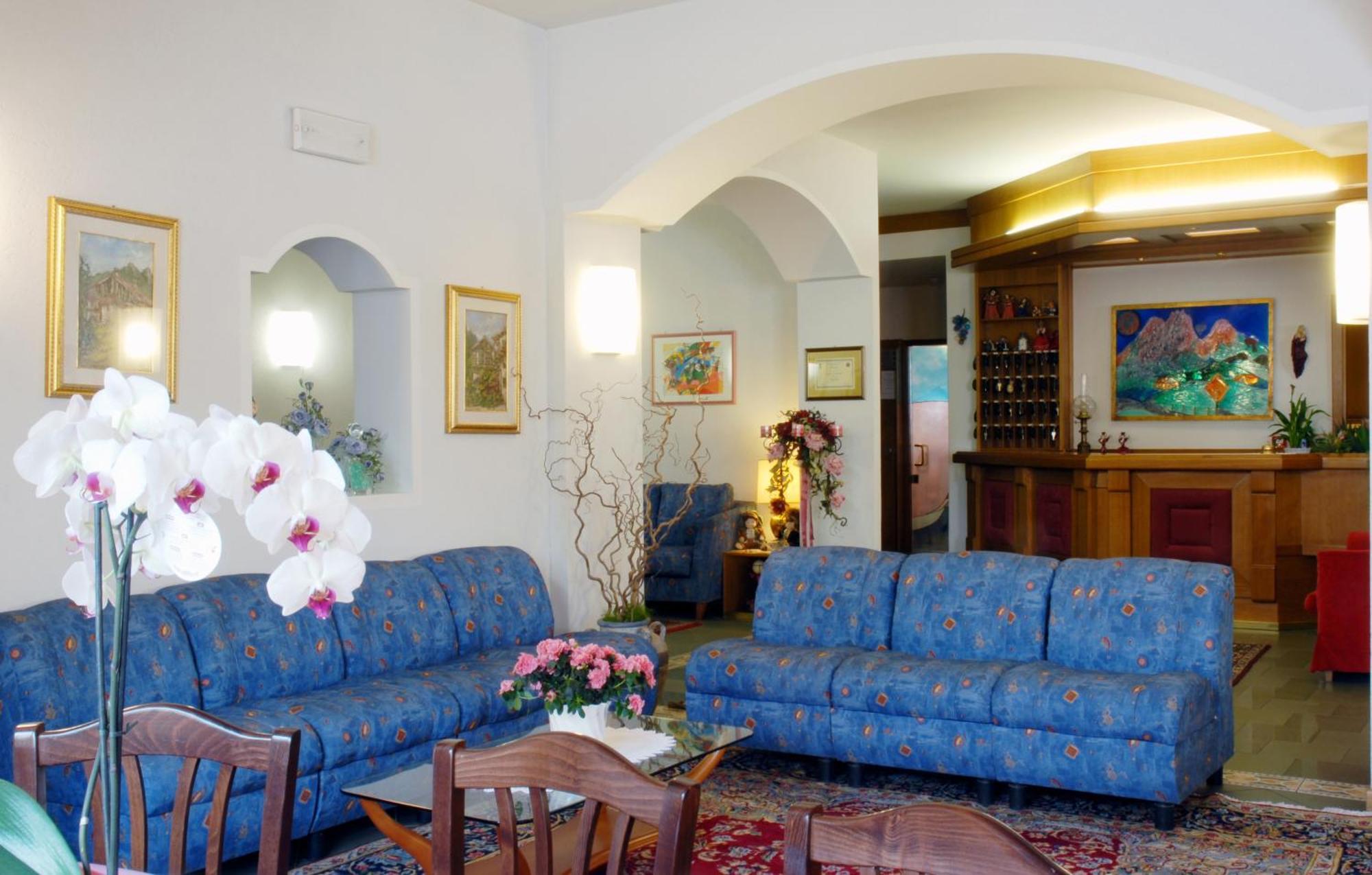 Hotel Sass Maor Fiera Di Primiero Luaran gambar